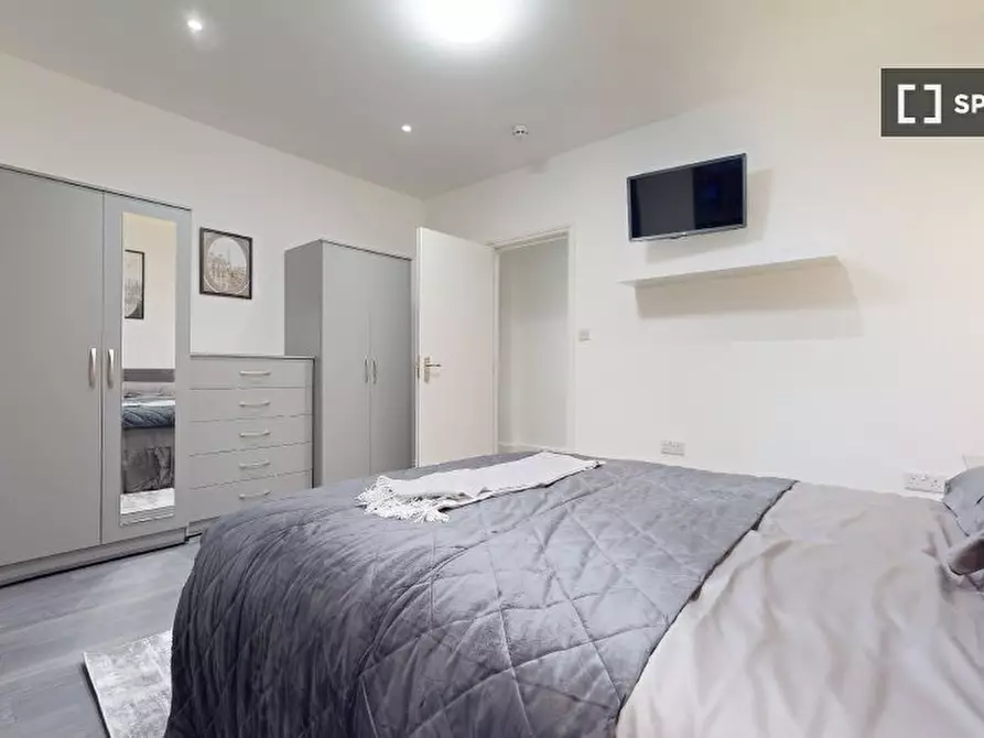 Immagine 8 di Appartamento in affitto  in Blenheim Gardens a Brent