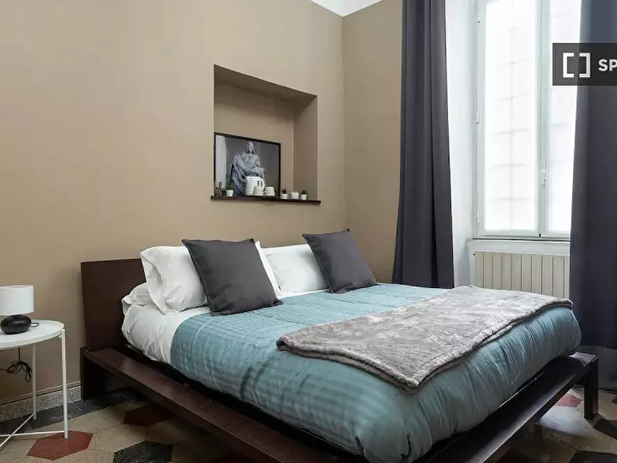 Immagine 12 di Camera condivisa in affitto  in Via Alberico II a Roma