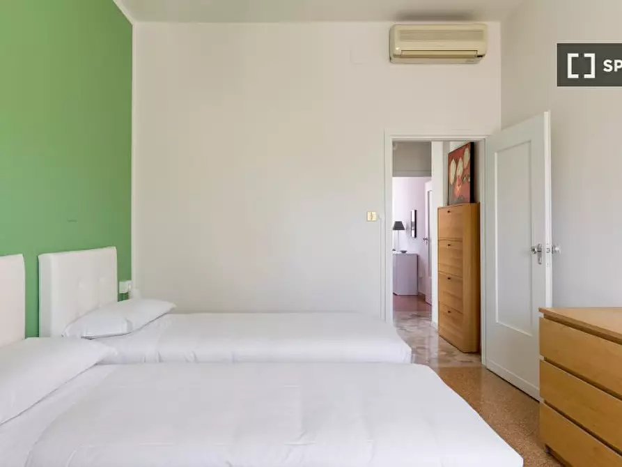 Immagine 15 di Appartamento in affitto  in Via Genova a Bologna