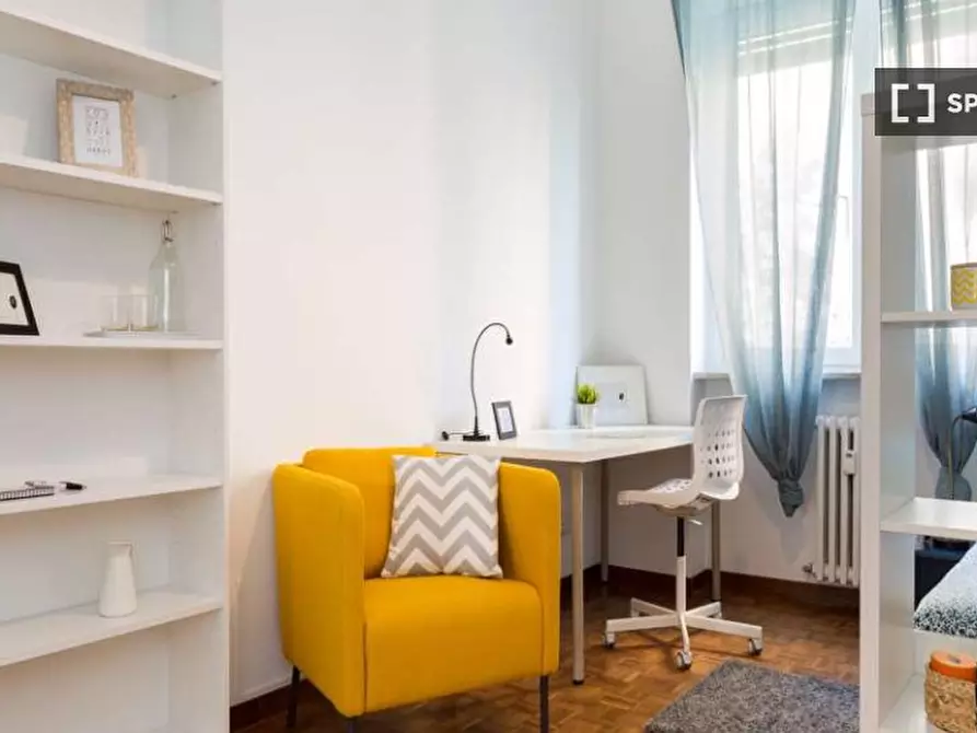 Immagine 5 di Camera condivisa in affitto  in Via Dei Mandorli Milan a Buccinasco