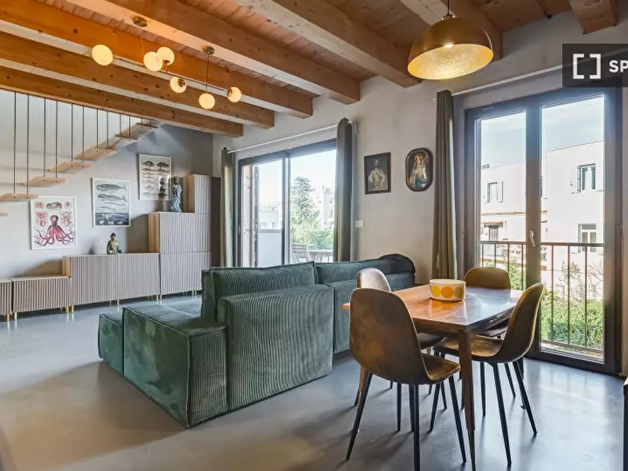 Immagine 1 di Appartamento in affitto  in Via Attilio Zuccagni Orlandini a Roma