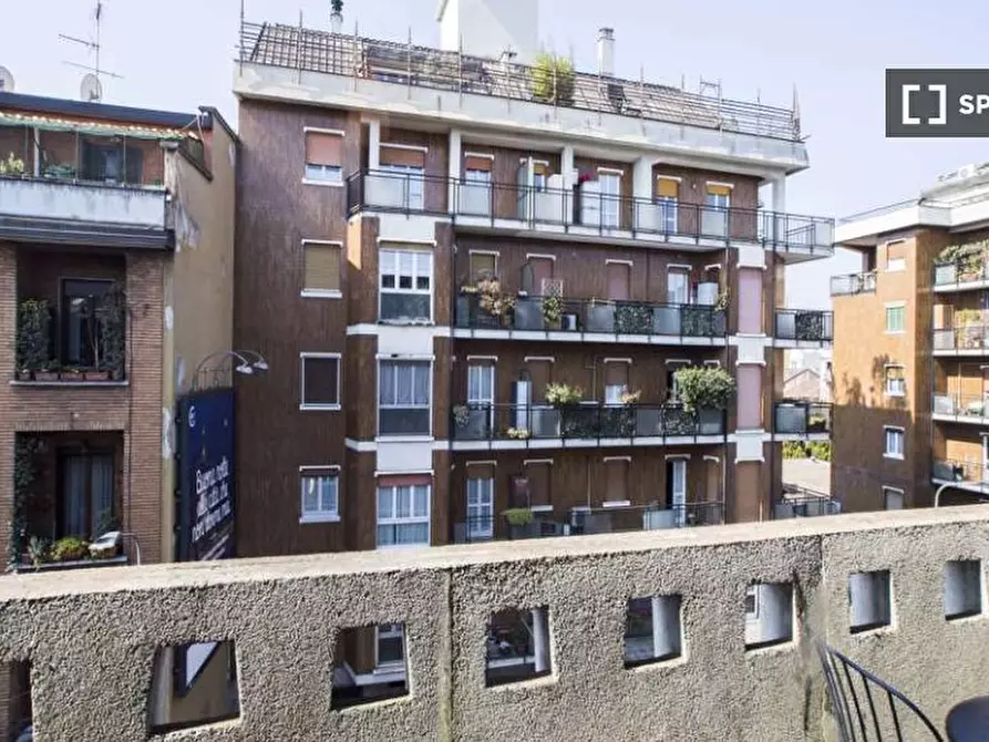 Immagine 5 di Camera condivisa in affitto  in Viale Carlo Espinasse Milan a Milano