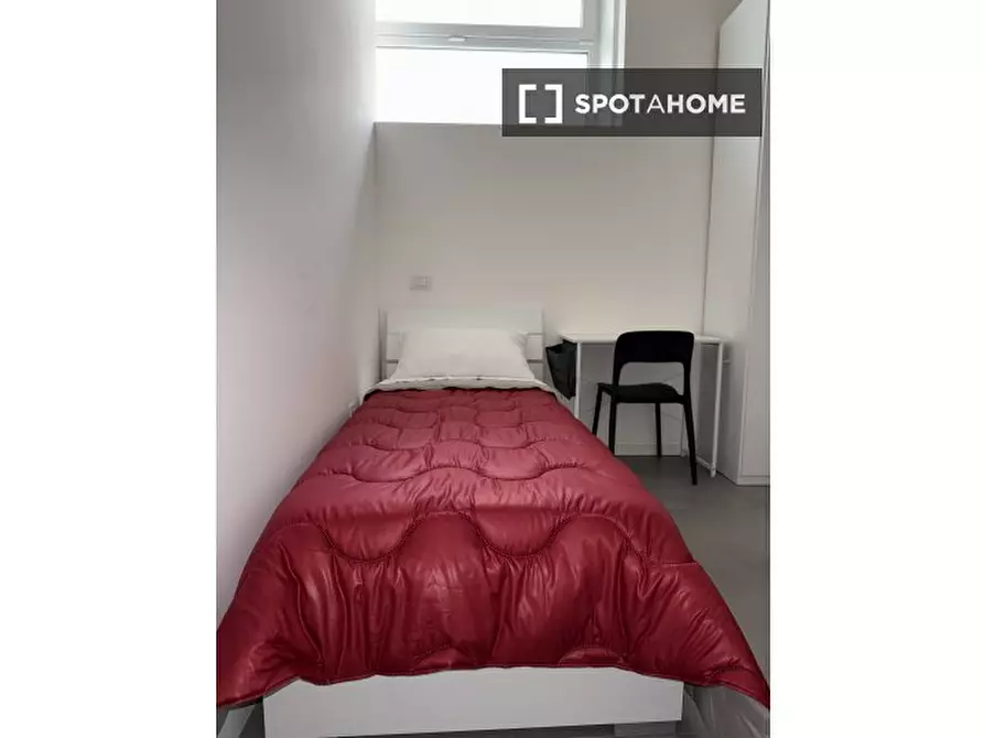 Immagine 4 di Camera condivisa in affitto  in Via Pietro Marocco a Milano