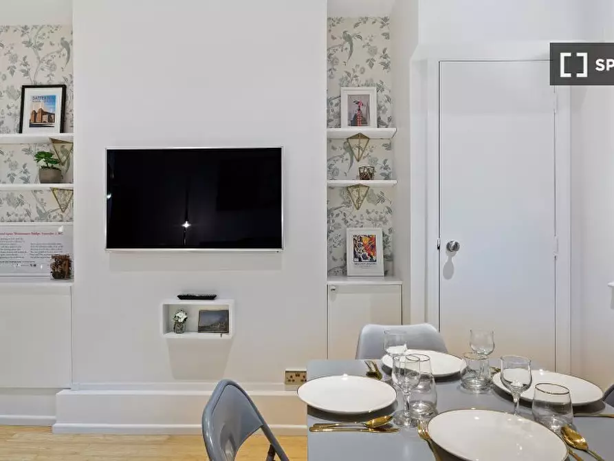 Immagine 14 di Appartamento in affitto  in Vincent St a 
