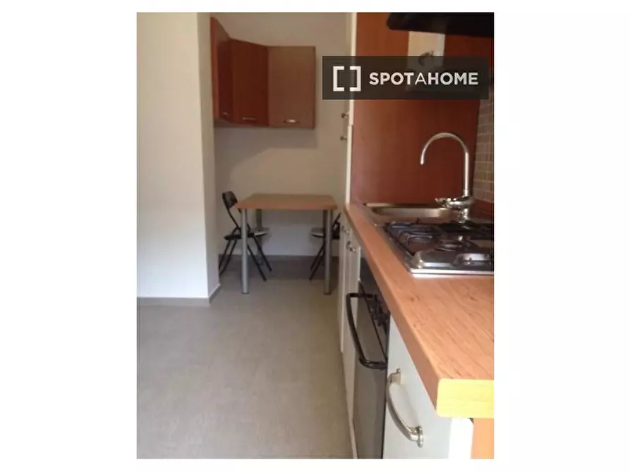 Immagine 6 di Appartamento in affitto  in Viale delle Repubbliche Marinare, 93 a Roma