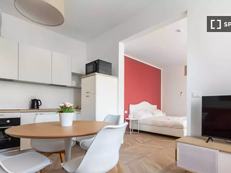 Immagine 16 di Appartamento in affitto  in Via Giuseppe Massarenti a Bologna