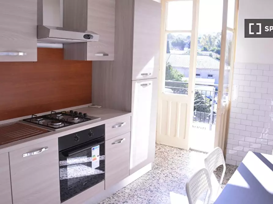 Immagine 4 di Camera condivisa in affitto  in Via is mirrionis a Cagliari