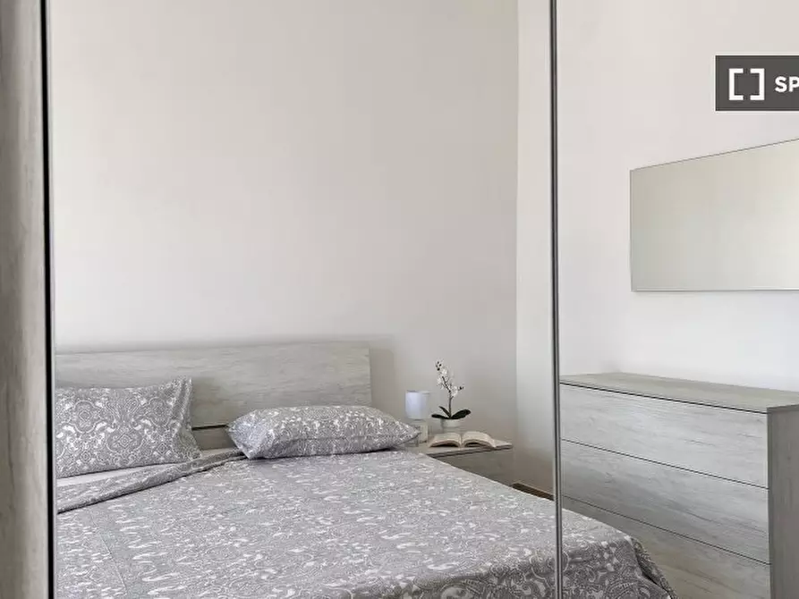 Immagine 3 di Camera condivisa in affitto  in Via Alfredo Cappellini a Firenze