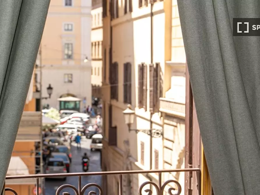Immagine 8 di Appartamento in affitto  in Piazza Rondanini a Roma
