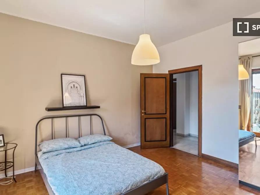 Immagine 3 di Camera condivisa in affitto  in Via Orti a Milano