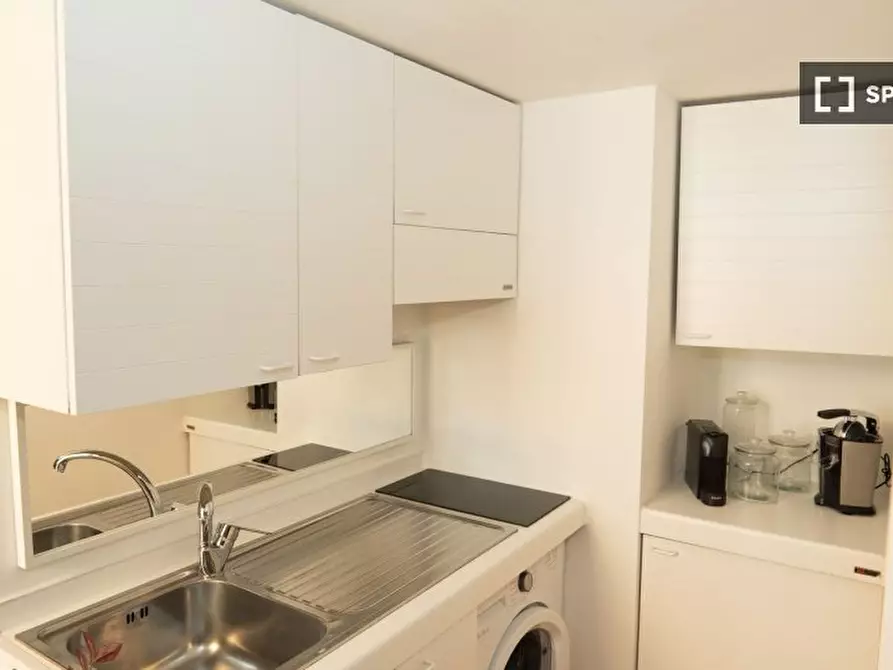 Immagine 4 di Appartamento in affitto  in Piazza Rondanini a Roma