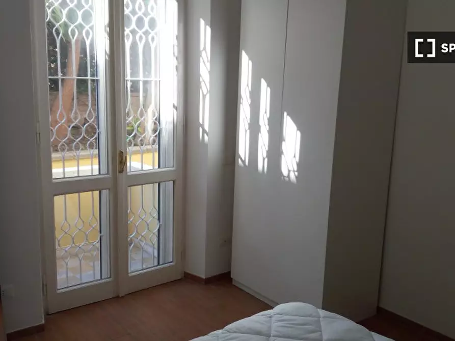 Immagine 4 di Appartamento in affitto  in Via Rossano a Roma
