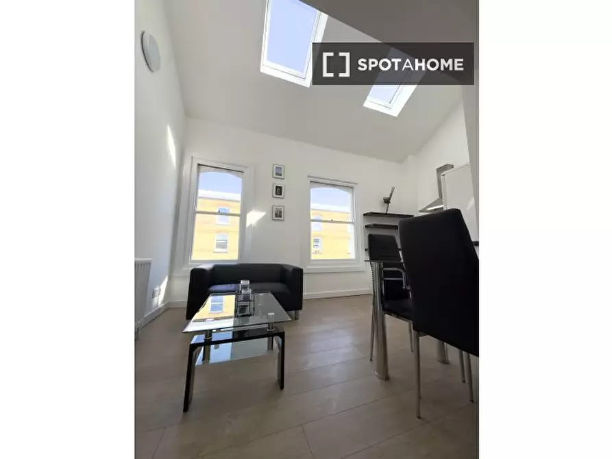 Immagine 4 di Appartamento in affitto  in Apartment a Lambeth