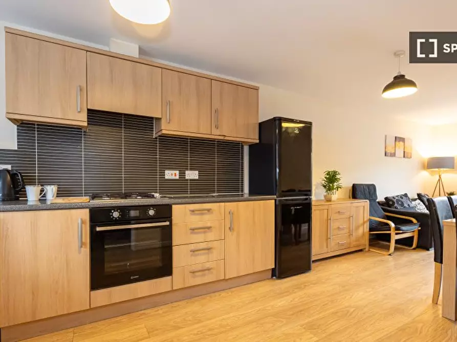 Immagine 5 di Appartamento in affitto  in Hatchley St a Manchester