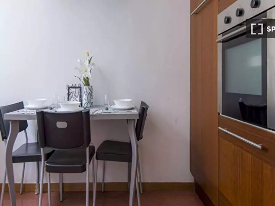 Immagine 11 di Camera condivisa in affitto  in Via Orti a Milano