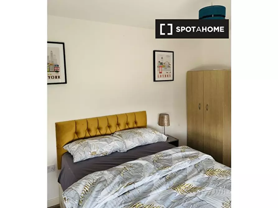 Immagine 2 di Camera condivisa in affitto  in Galleons Dr a Barking
