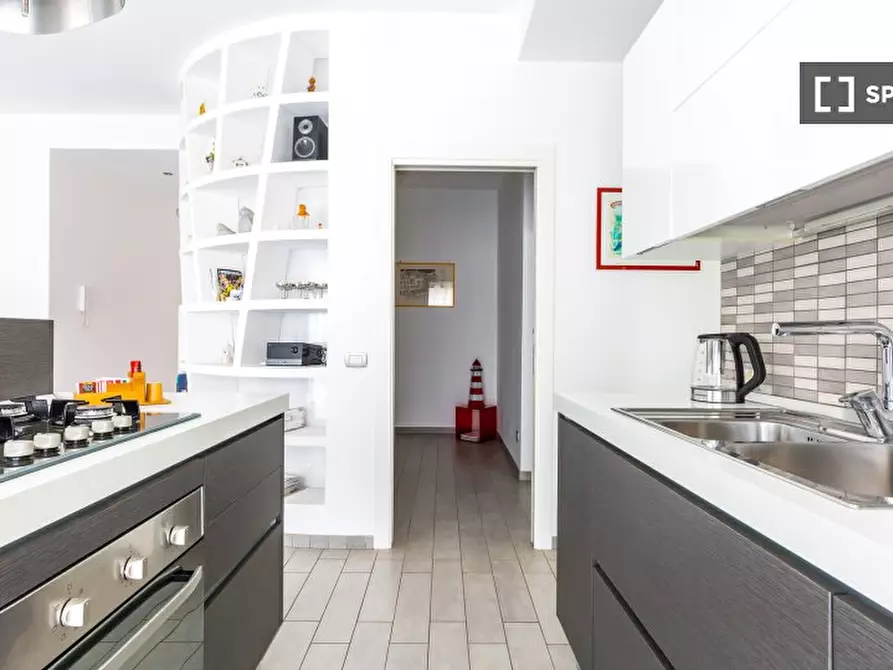 Immagine 15 di Appartamento in affitto  in Via Salve D'Esposito a Napoli