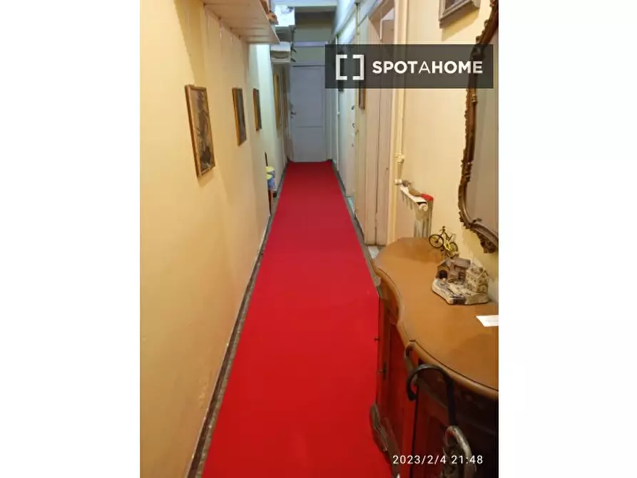 Immagine 8 di Camera condivisa in affitto  in Circonvallazione Gianicolense a Roma