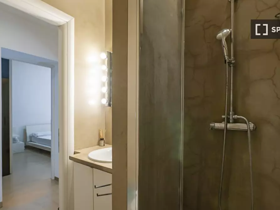 Immagine 5 di Appartamento in affitto  in Via Accademia a Milano