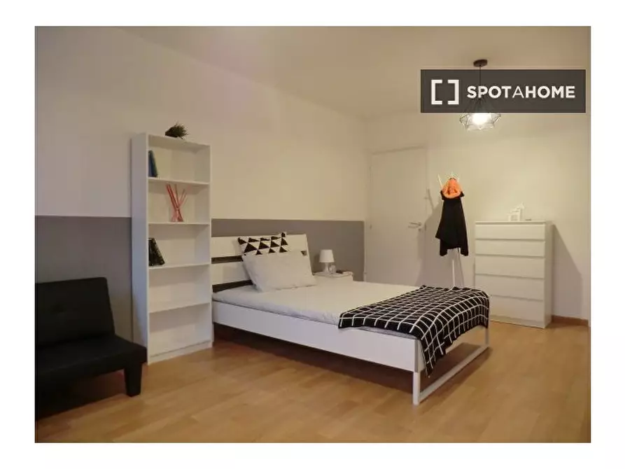 Immagine 2 di Camera condivisa in affitto  in Via Pietro Canal a Padova