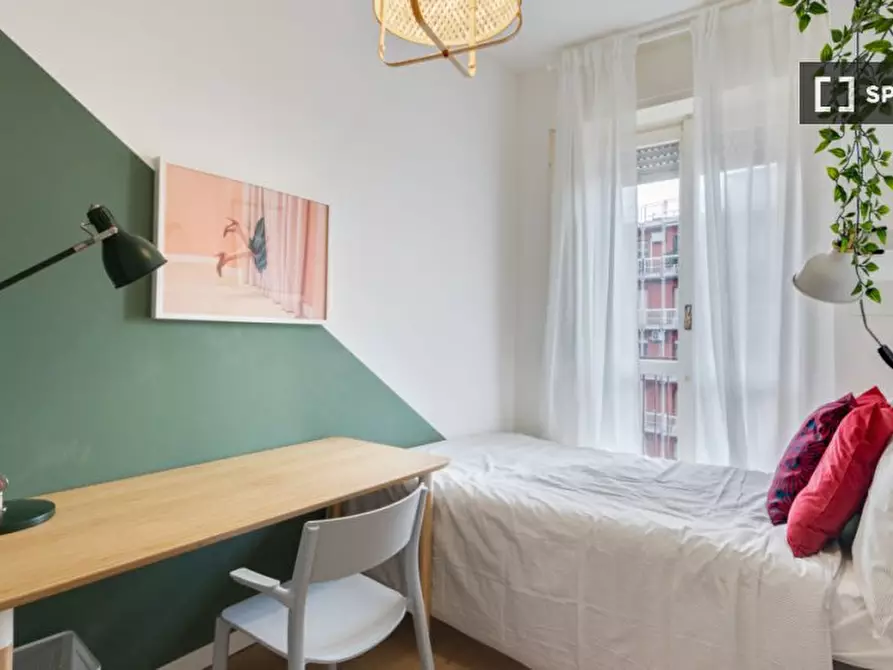 Immagine 18 di Camera condivisa in affitto  in Viale Evaristo Stefini a Milano