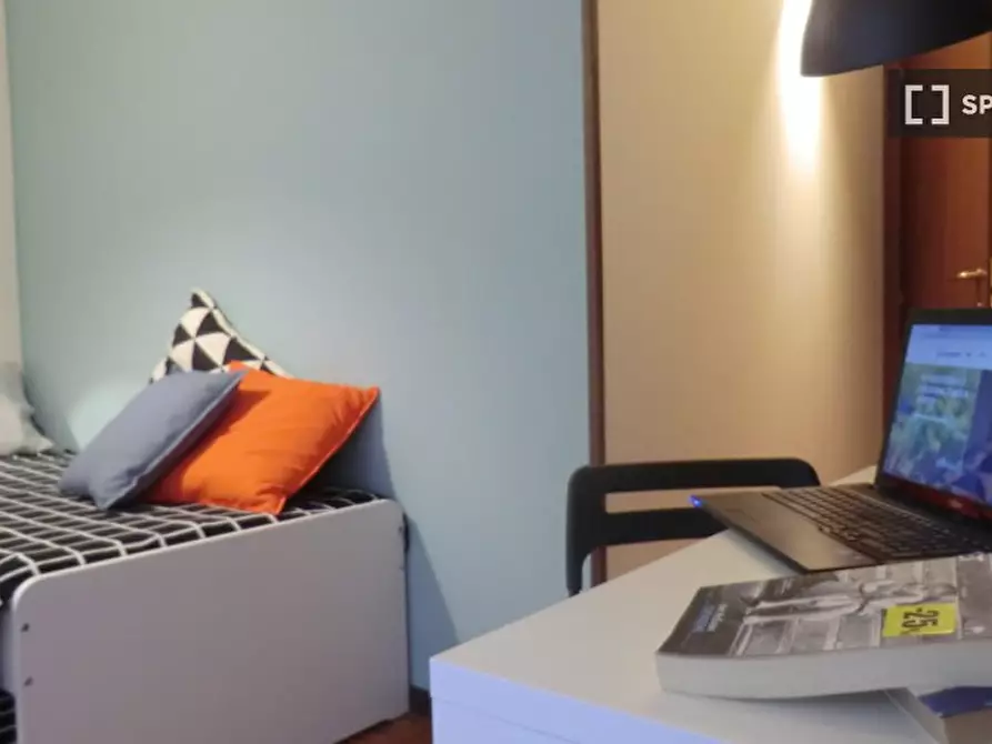 Immagine 5 di Camera condivisa in affitto  in via San Roberto Bellarmino a Padova