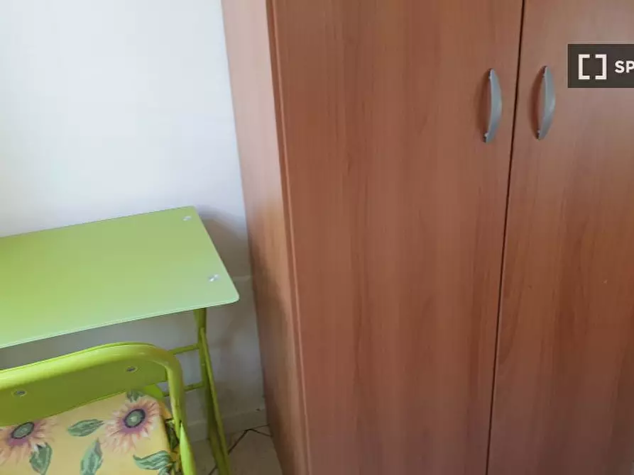 Immagine 3 di Camera condivisa in affitto  in Via Giuseppe Mazzini a Trento