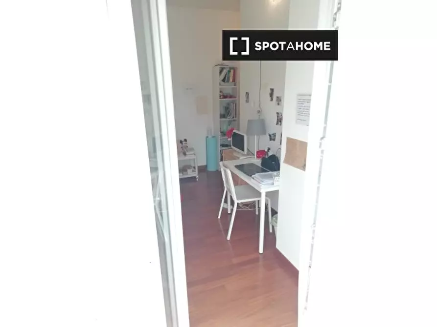 Immagine 13 di Camera condivisa in affitto  in Via Federico Confalonieri a Padova