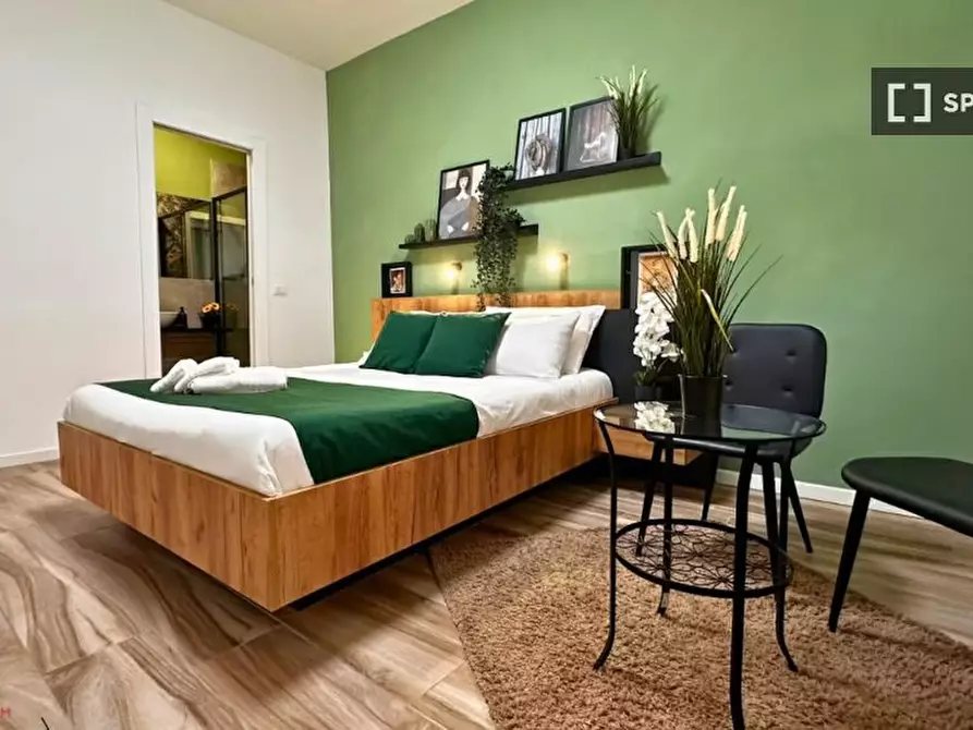 Immagine 2 di Camera condivisa in affitto  in Lungo Dora Napoli a Torino