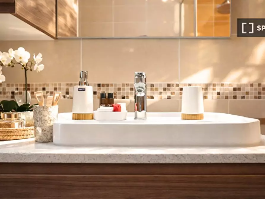 Immagine 11 di Ufficio in affitto  in Via Giovanni Battista Pergolesi a Milano