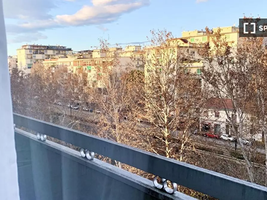 Immagine 8 di Camera condivisa in affitto  in VIALE F. REDI a Firenze