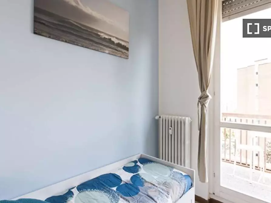 Immagine 4 di Camera condivisa in affitto  in Via Ginestre Milan a Buccinasco