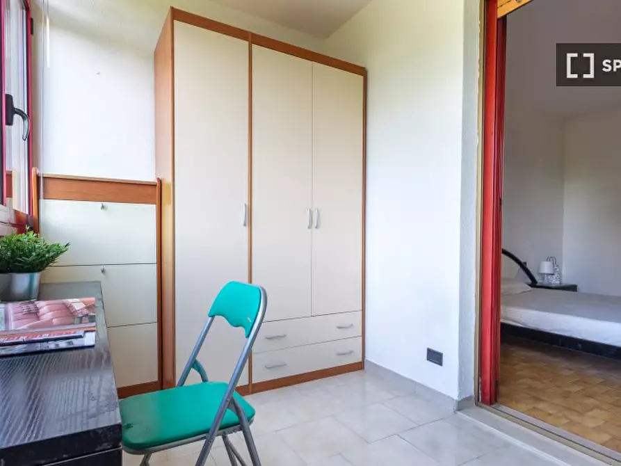 Immagine 5 di Camera condivisa in affitto  in Via Piemonte a Firenze
