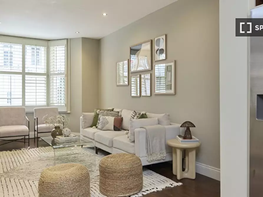 Immagine 7 di Appartamento in affitto  in Langton St a Kensington