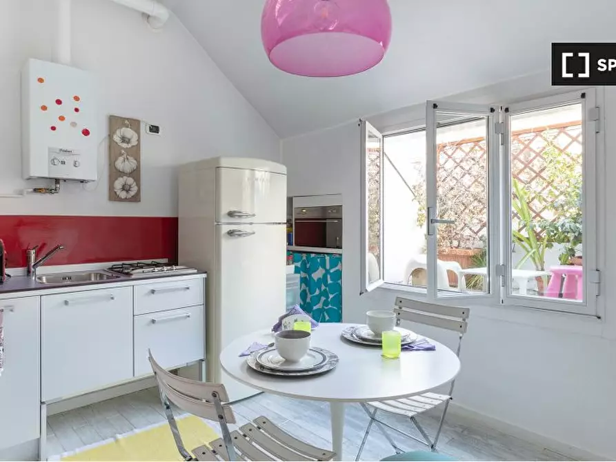 Immagine 2 di Appartamento in affitto  in Via Giovanni Battista Niccolini a Milano