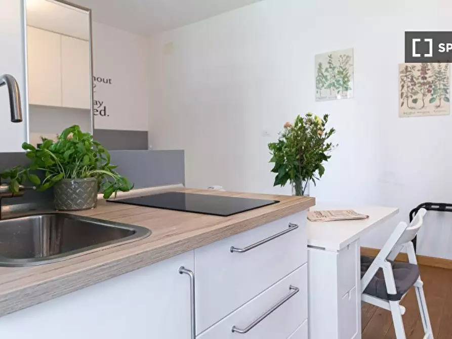 Immagine 13 di Ufficio in affitto  in Via Bergamo a Milano