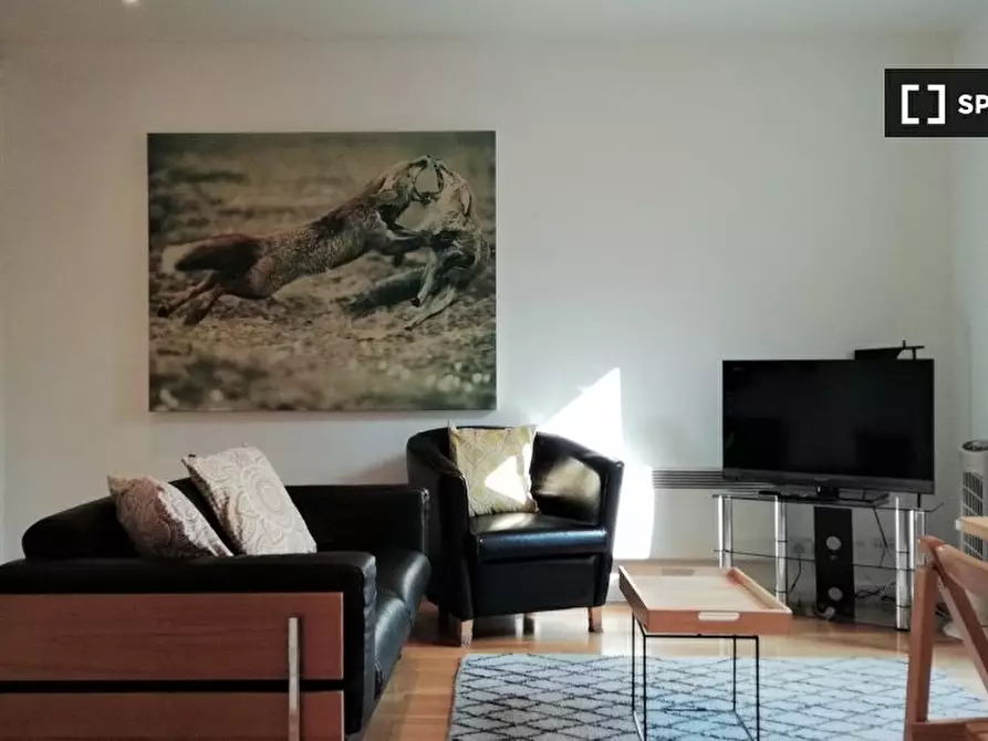 Immagine 2 di Appartamento in affitto  in Hosier Ln a Islington