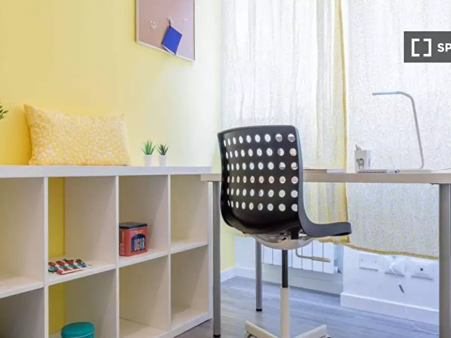 Immagine 9 di Camera condivisa in affitto  in Via Natale Battaglia a Milano