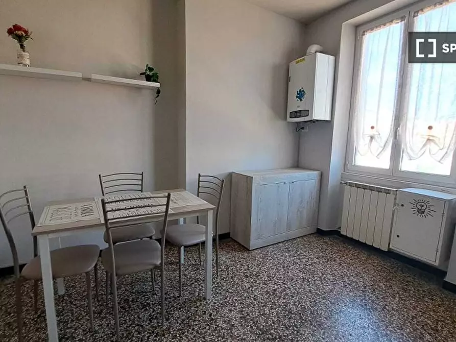 Immagine 19 di Camera condivisa in affitto  in SALITA PIANO DI ROCCA/9 a Genova