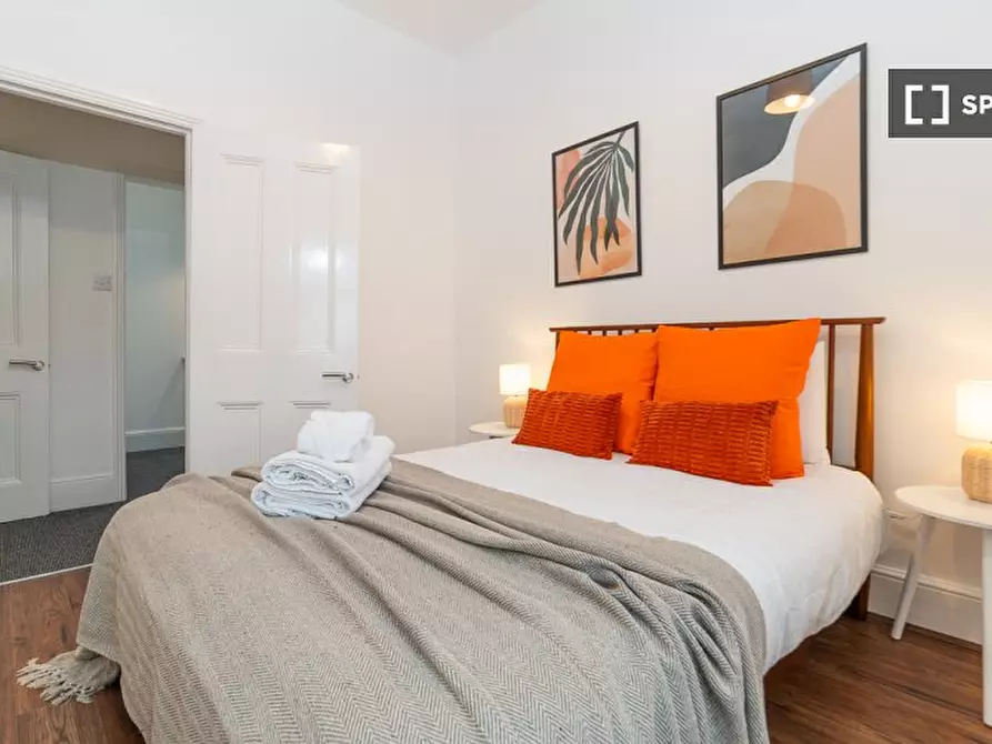 Immagine 10 di Appartamento in affitto  in High Street Mews a Merton