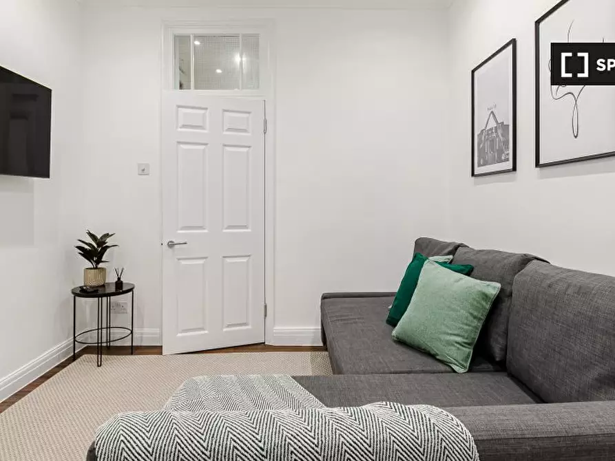 Immagine 14 di Appartamento in affitto  in -25 Nassau St a Paddington