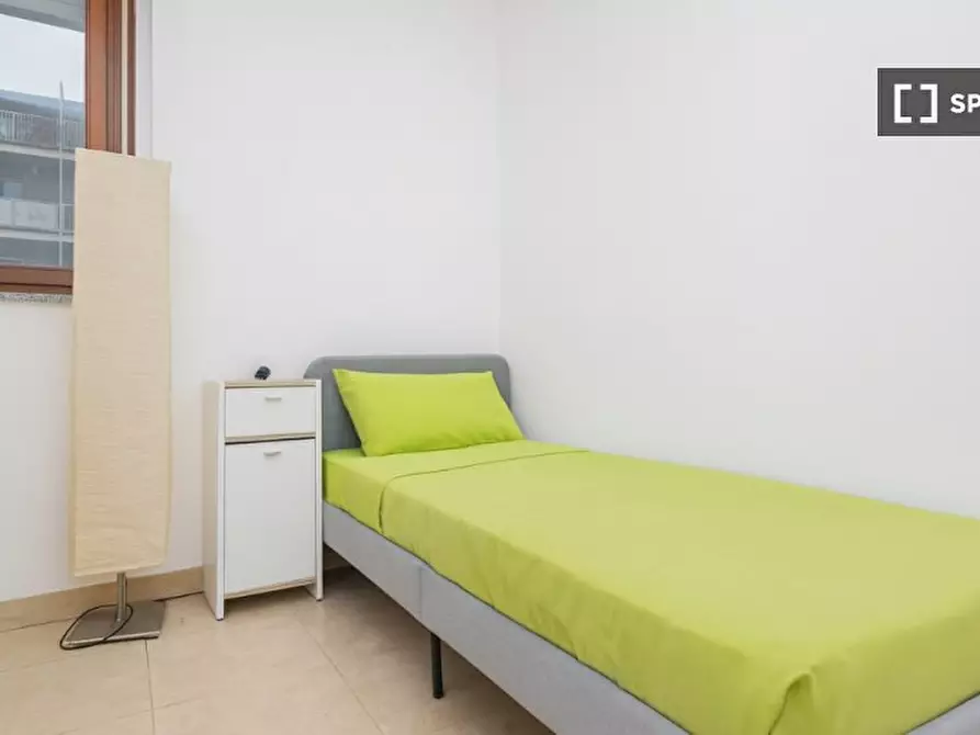 Immagine 1 di Camera condivisa in affitto  in Via Jan Palach a Milano