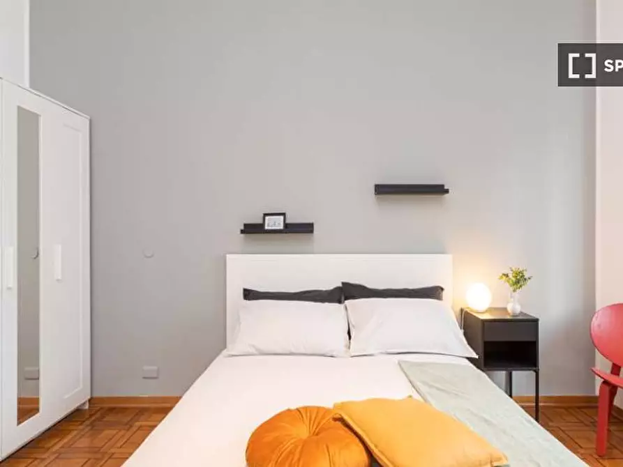 Immagine 3 di Camera condivisa in affitto  in Viale Emilio Caldara a Milano