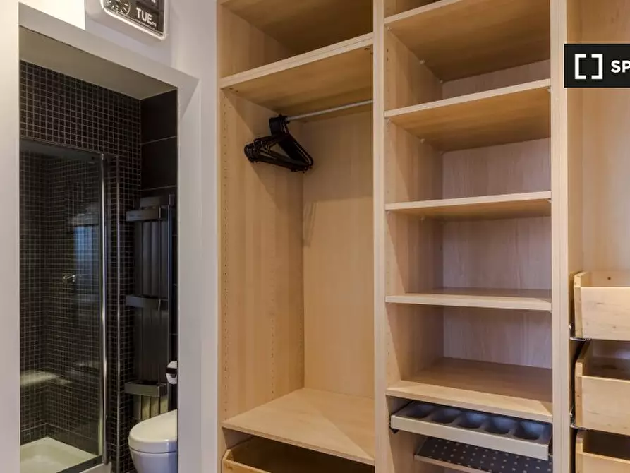 Immagine 11 di Appartamento in affitto  in flat a Kensington