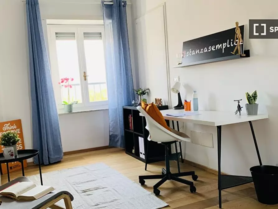 Immagine 4 di Camera condivisa in affitto  in Via Galliari n. a Torino