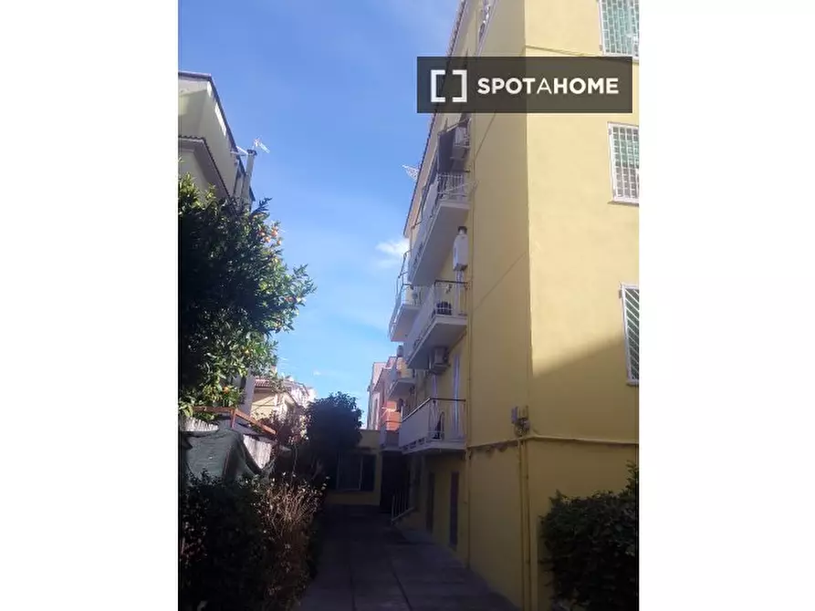 Immagine 8 di Ufficio in affitto  in Via dei Fiori a Roma