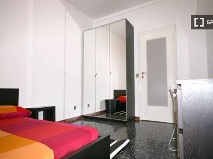 Immagine 3 di Camera condivisa in affitto  in Via Lecco a Milano