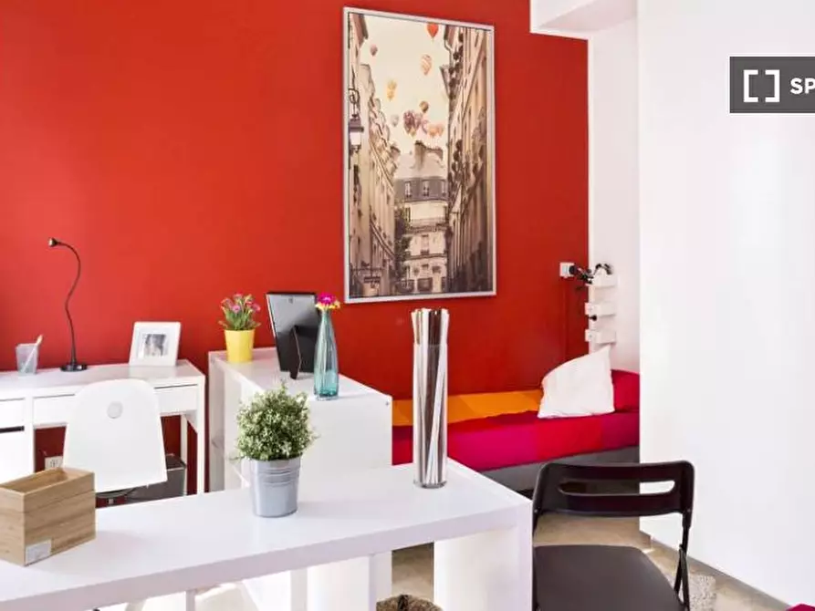 Immagine 3 di Camera condivisa in affitto  in Viale Carlo Espinasse Milan a Milano