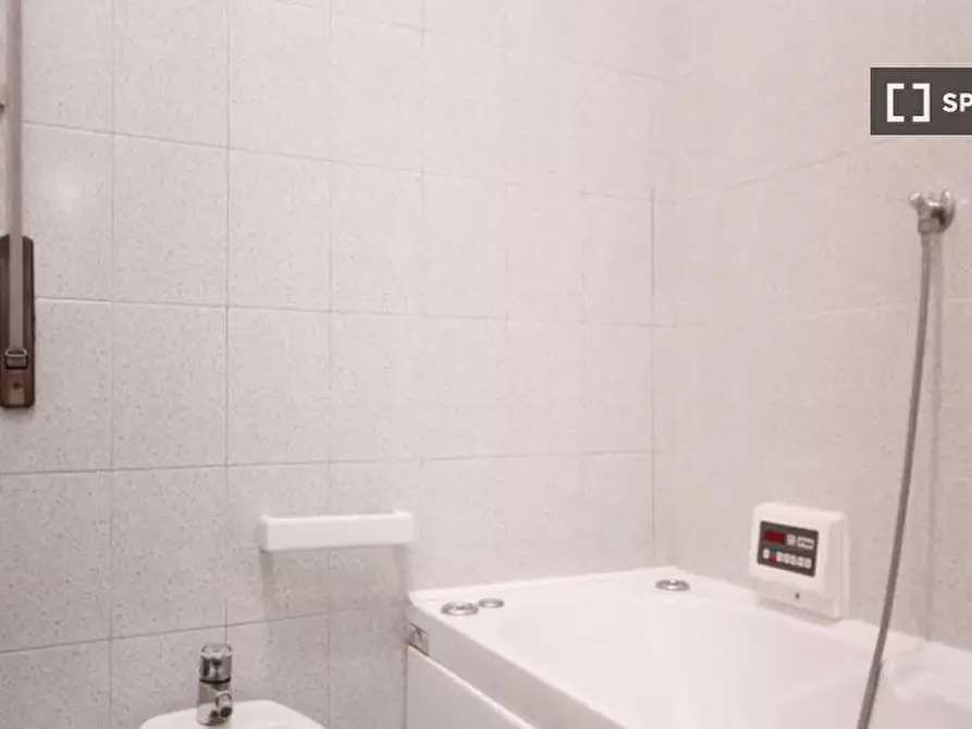 Immagine 10 di Camera condivisa in affitto  in Via Imperia a Milano