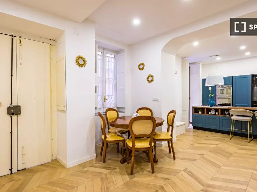 Immagine 2 di Appartamento in affitto  in Via Salvator Rosa a Napoli